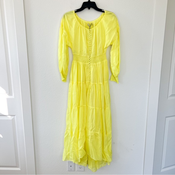NEW ALICE + OLIVIA Kiara Off-The-Shoulder Cotton and Silk-Blend Voile Maxi Dress - Picture 5 of 10